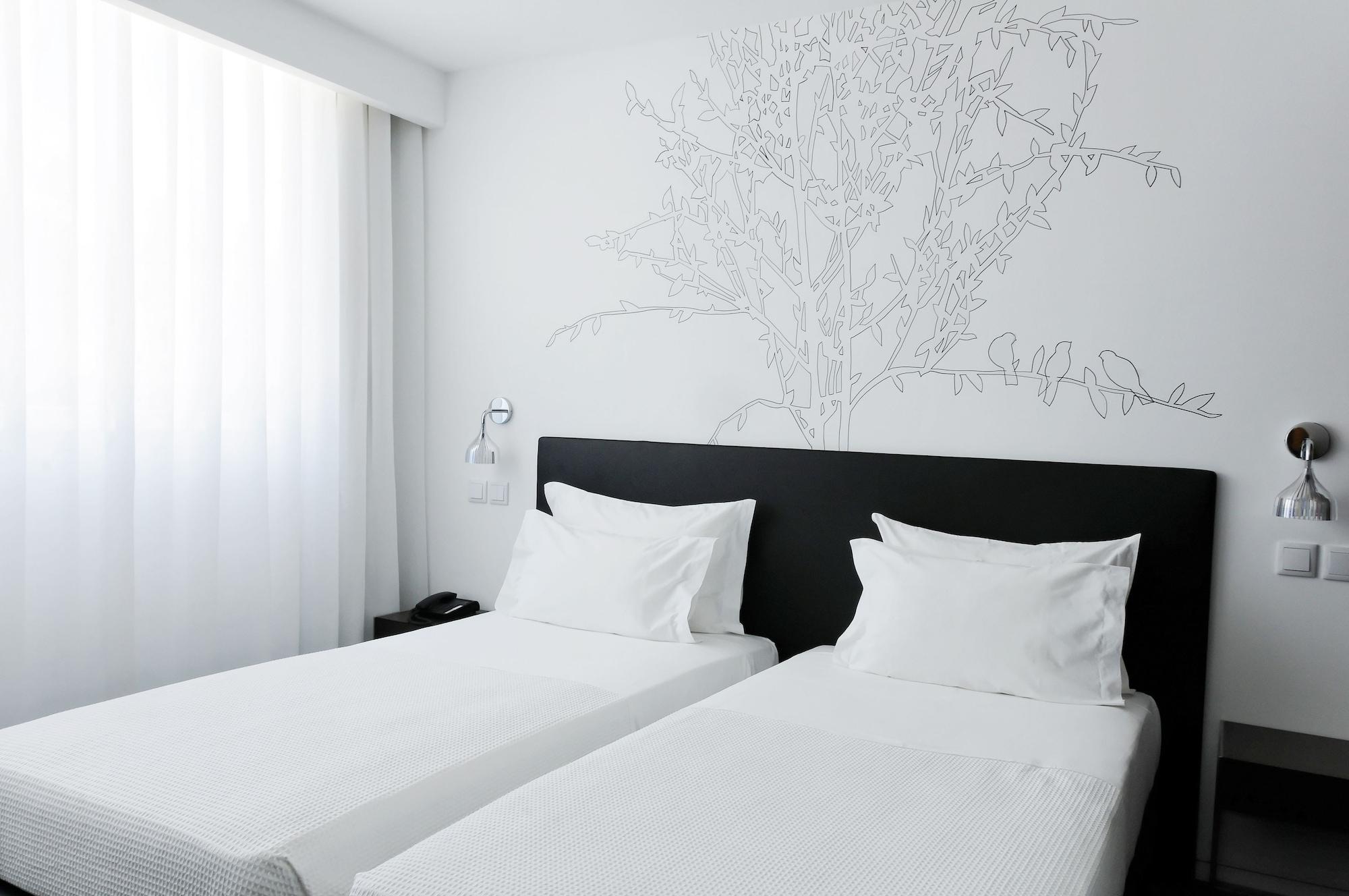 โอเพ่น วิลเลจ สปอร์ต โฮเทล แอนด์ สปา คลับ Hotel กิมาไรส์ ภายนอก รูปภาพ