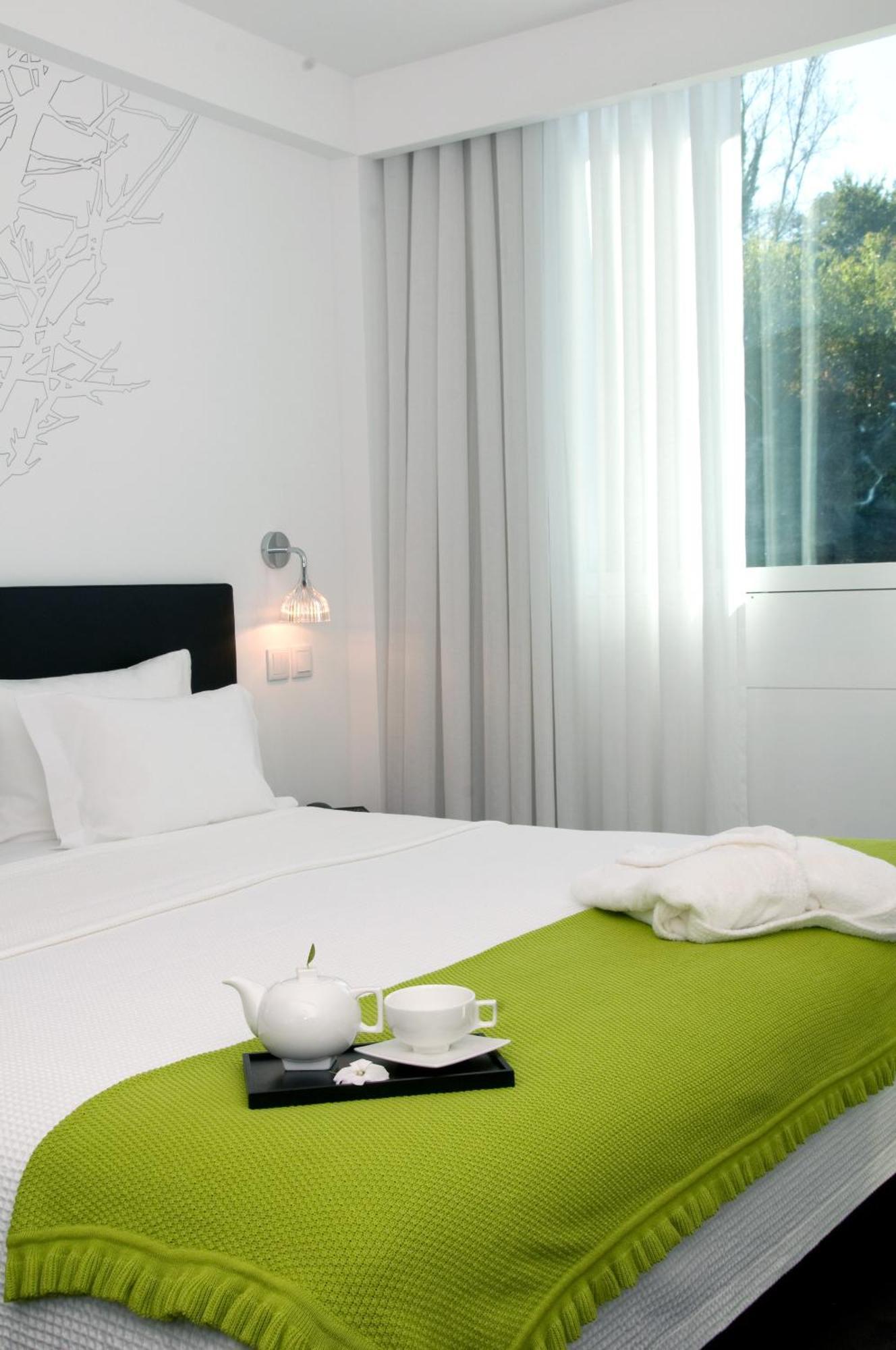 โอเพ่น วิลเลจ สปอร์ต โฮเทล แอนด์ สปา คลับ Hotel กิมาไรส์ ภายนอก รูปภาพ