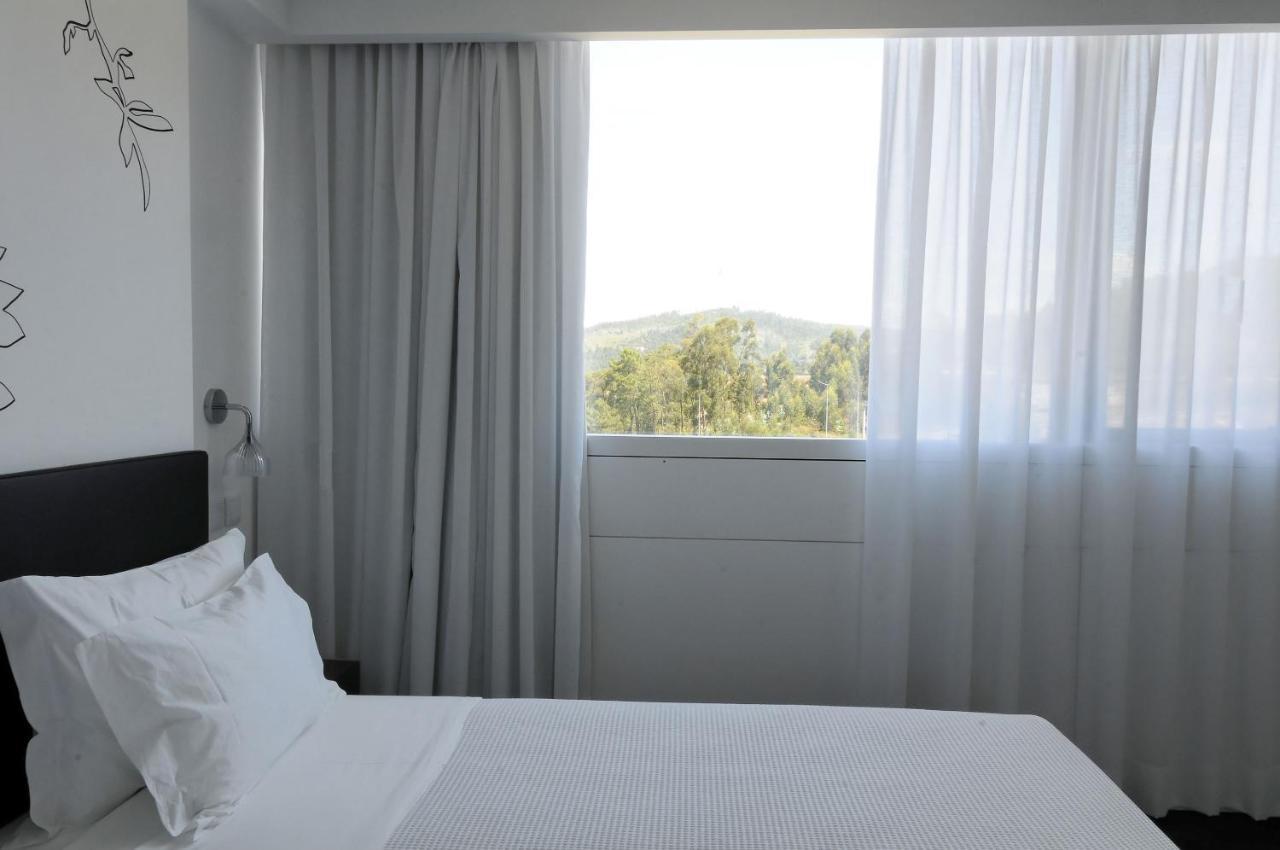 โอเพ่น วิลเลจ สปอร์ต โฮเทล แอนด์ สปา คลับ Hotel กิมาไรส์ ภายนอก รูปภาพ